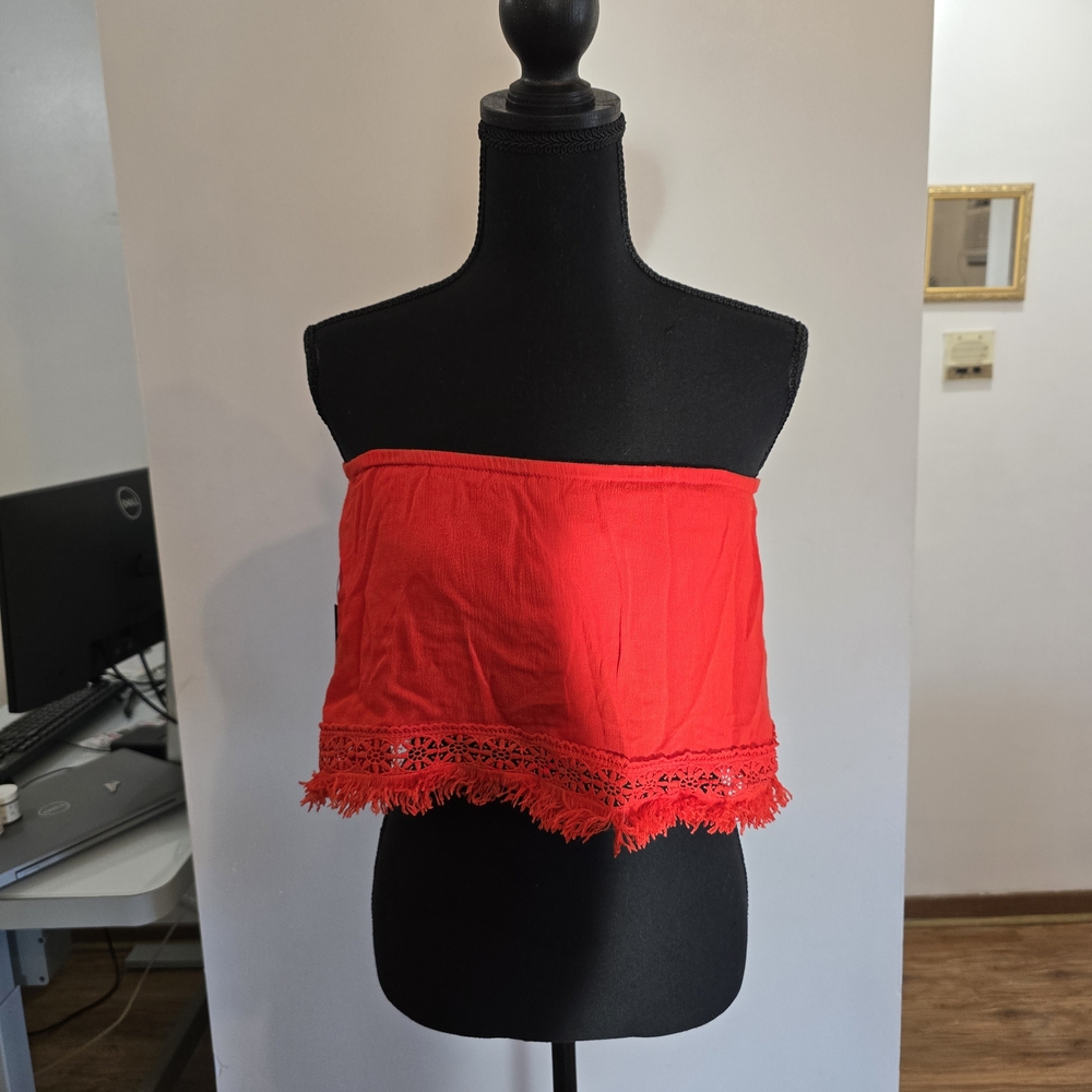 Red Lace Trim Off-Shoulder Top - Picture 2 of 4